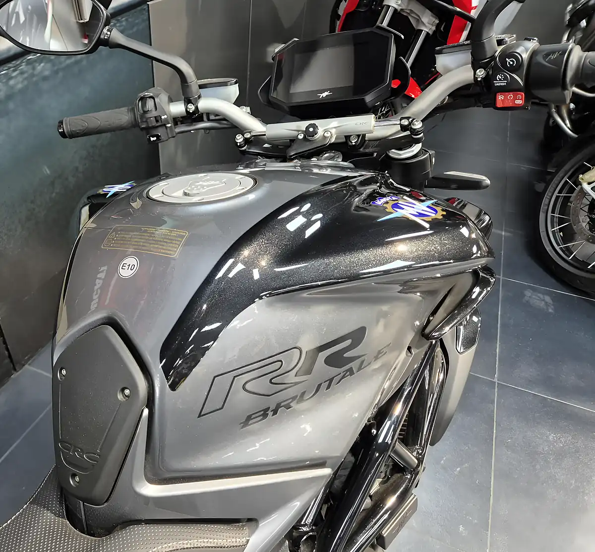 Used 2023 Mv Agusta Brutale 800 Rr Carbon Black/Avio Grey - Interior and Exterior details 13