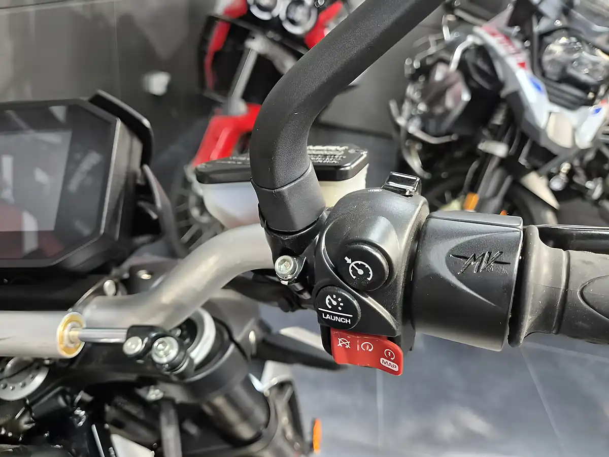 Used 2023 Mv Agusta Brutale 800 Rr Carbon Black/Avio Grey - Interior and Exterior details 14