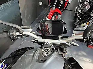 Used 2023 Mv Agusta Brutale 800 Rr Carbon Black/Avio Grey - Interior and Exterior details 15