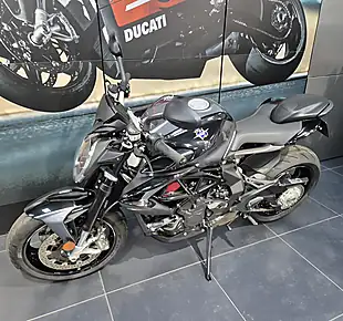 Used 2023 Mv Agusta Brutale 800 Rr Carbon Black/Avio Grey - Interior and Exterior details 5