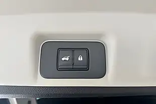 Used 2023 Nissan Ariya Advance Green - Interior and Exterior details 16