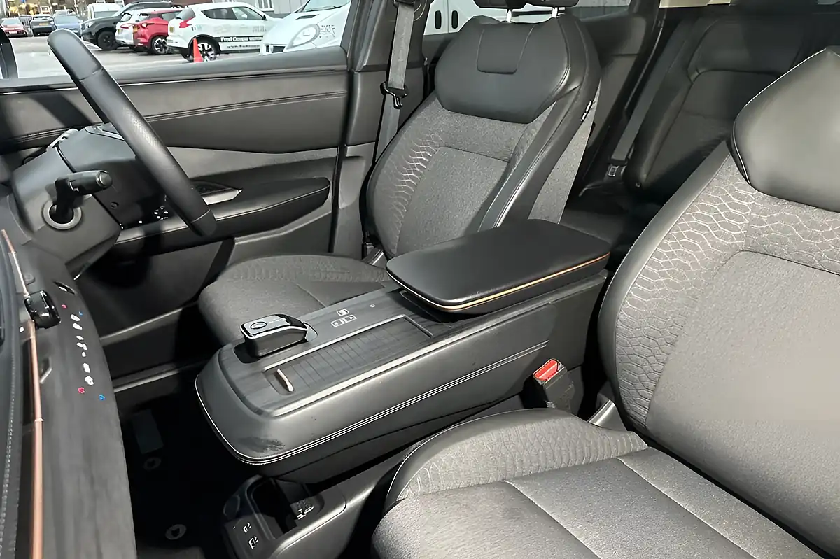 Used 2023 Nissan Ariya Advance Green - Interior and Exterior details 11
