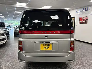 Used 2023 Nissan Elgrand Highwat Star Silver - Interior and Exterior details 11