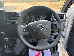 Used 2023 Nissan Interstar Acenta White - Interior and Exterior details 11