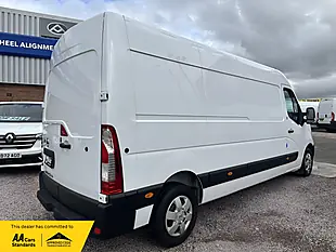 Used 2023 Nissan Interstar Acenta White - Interior and Exterior details 5