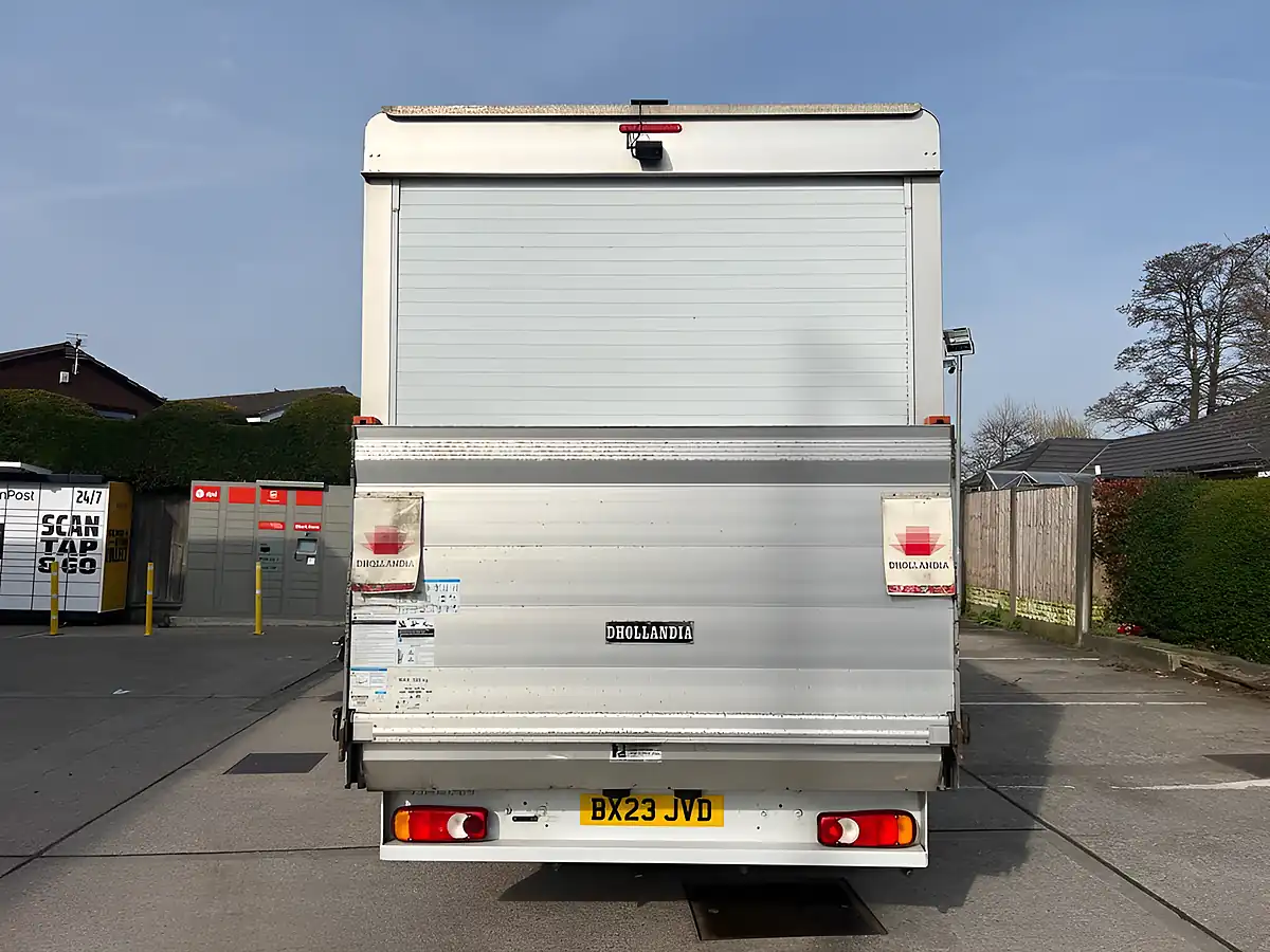 Used 2023 Nissan Interstar Tekna L3 White - Interior and Exterior details 6
