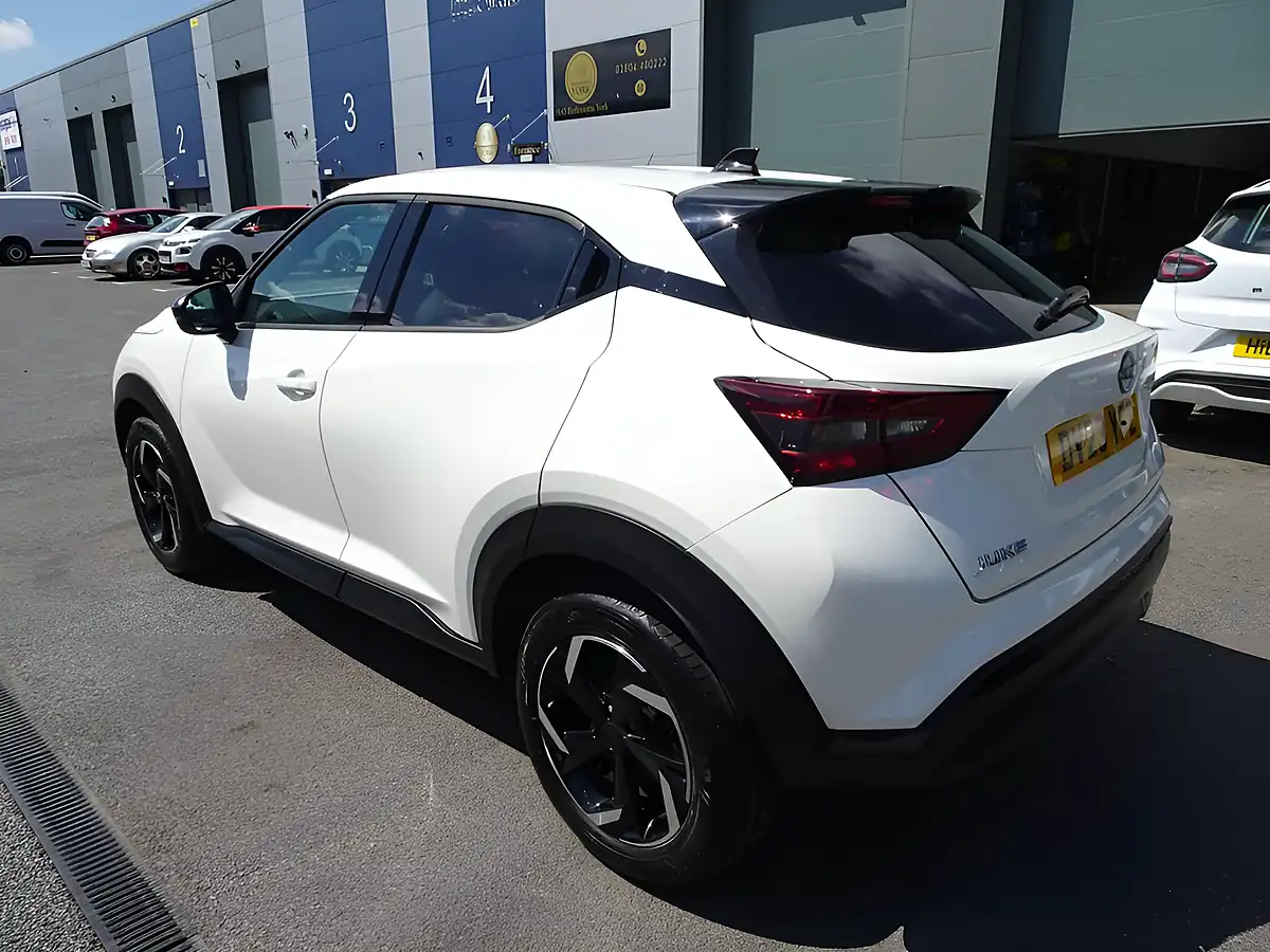 Used 2023 Nissan Juke N-Connecta Arctic White - Interior and Exterior details 13