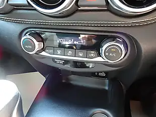 Used 2023 Nissan Juke N-Connecta Arctic White - Interior and Exterior details 4