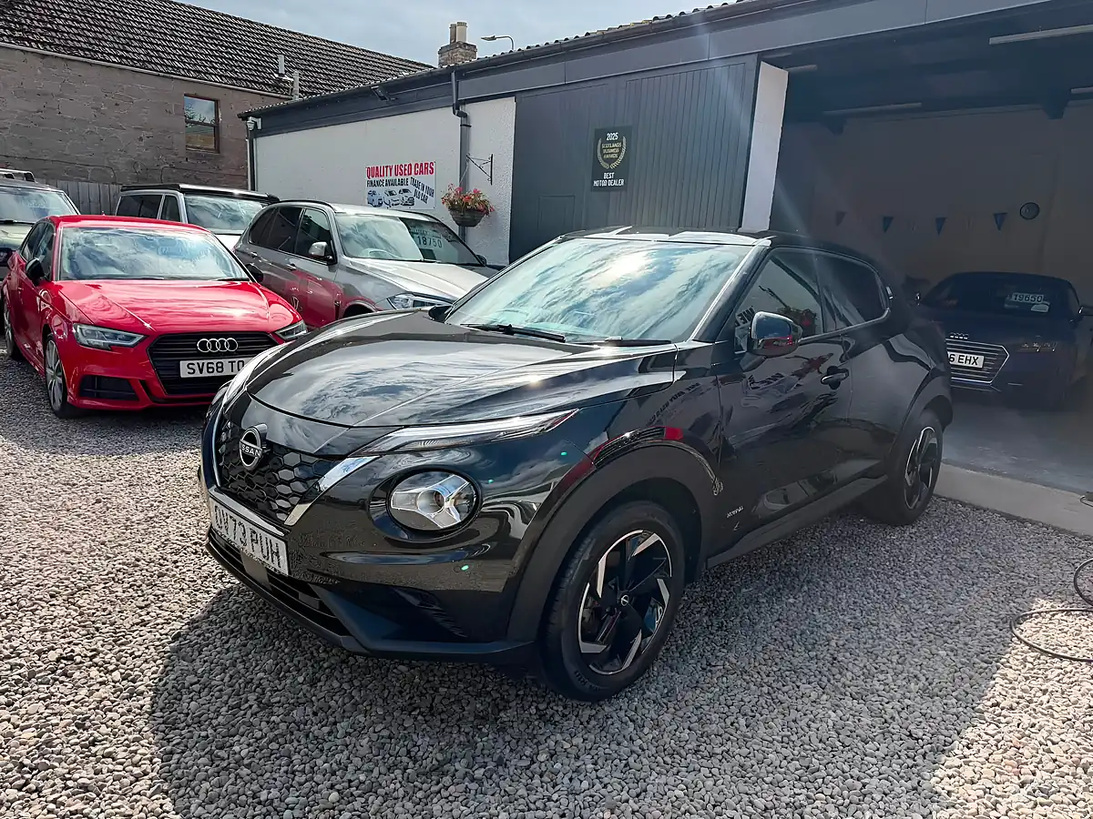 Used 2023 Nissan Juke N-Connecta Black - Interior and Exterior details 2