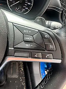 Used 2023 Nissan Juke N-Connecta Blue - Interior and Exterior details 13