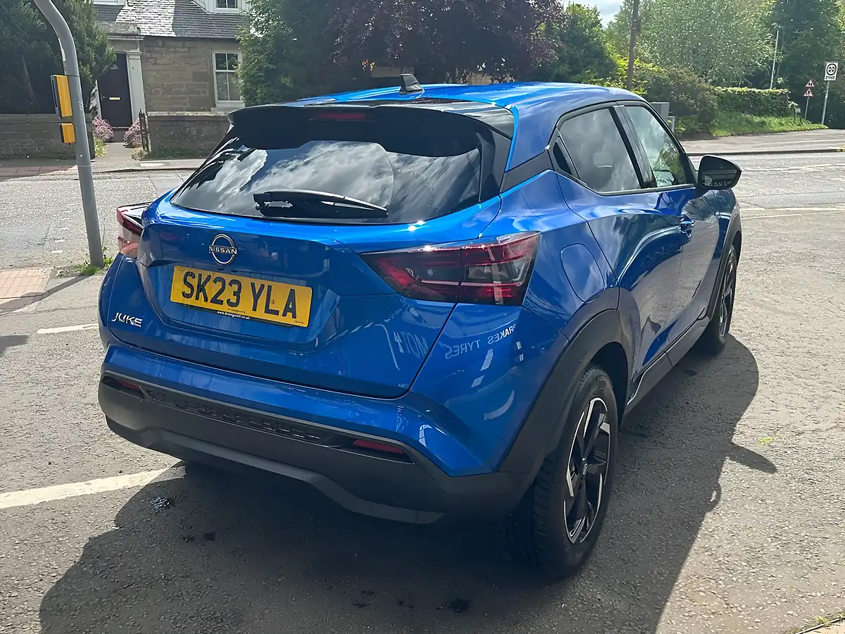 Used 2023 Nissan Juke N-Connecta Blue - Interior and Exterior details 5