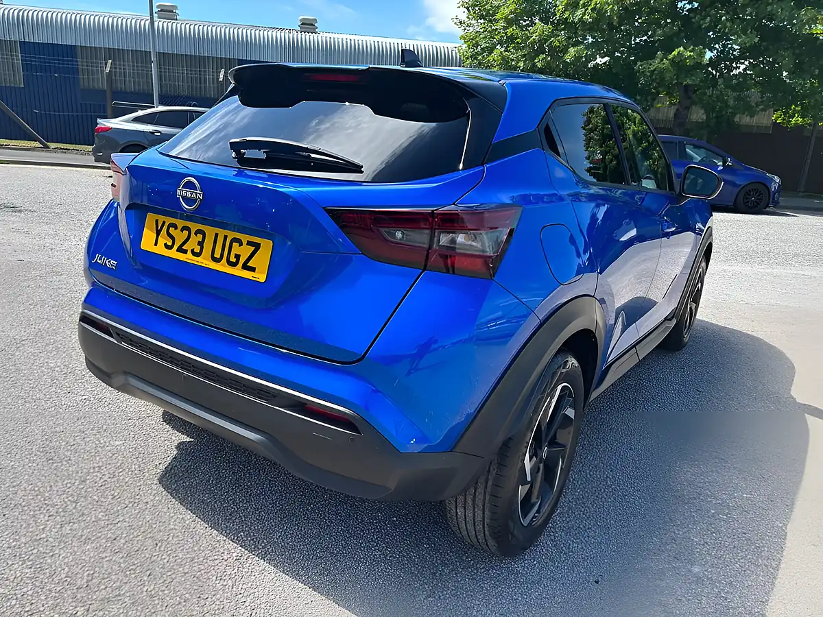Used 2023 Nissan Juke N-Connecta Blue - Interior and Exterior details 10