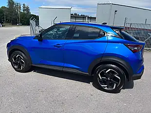 Used 2023 Nissan Juke N-Connecta Blue - Interior and Exterior details 12