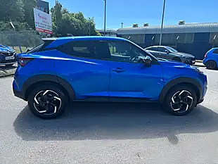 Used 2023 Nissan Juke N-Connecta Blue - Interior and Exterior details 8