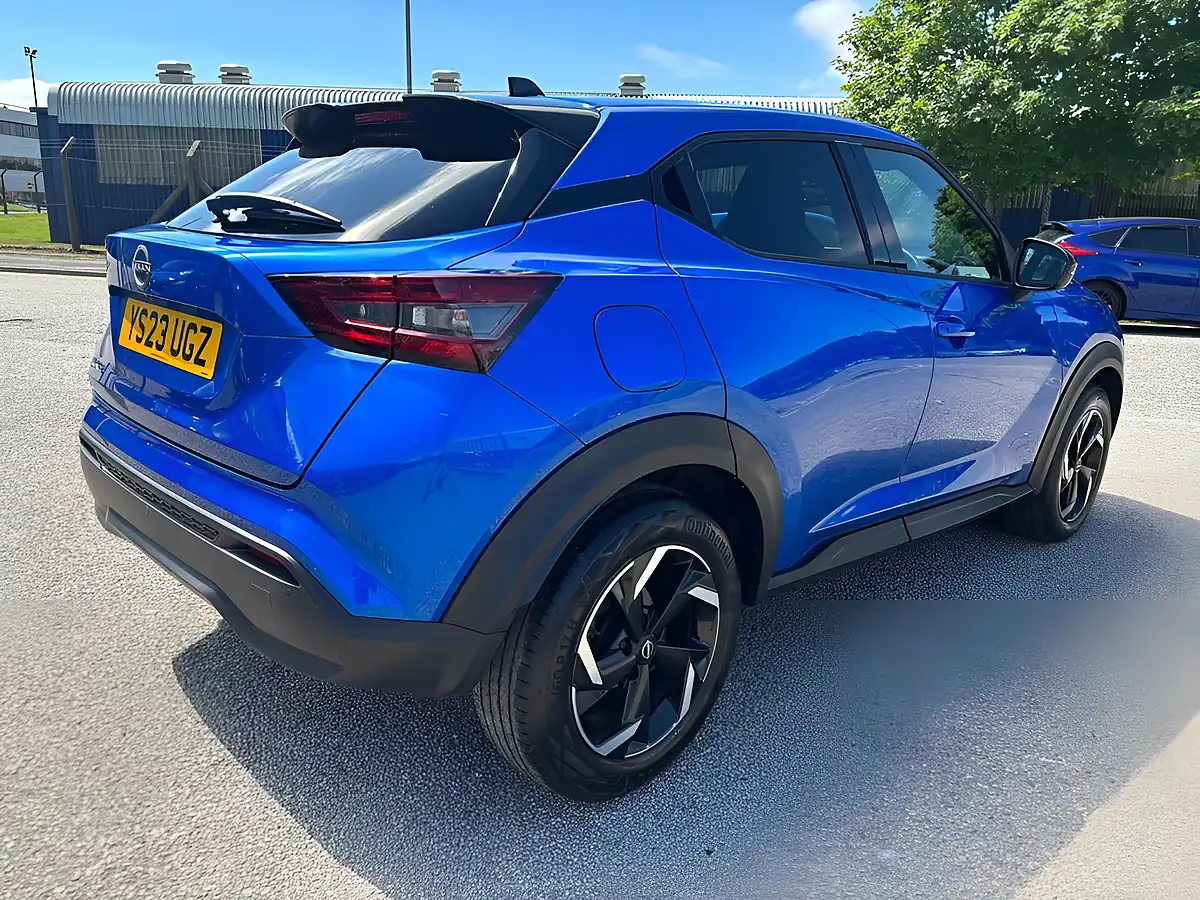 Used 2023 Nissan Juke N-Connecta Blue - Interior and Exterior details 9