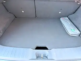 Used 2023 Nissan Juke N-Connecta Blue - Interior and Exterior details 10