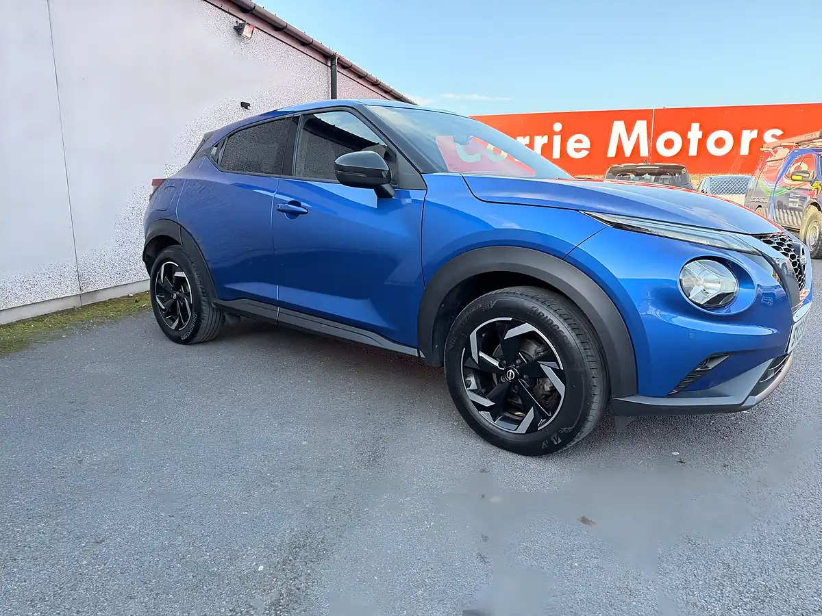 Used 2023 Nissan Juke N-Connecta Blue - Interior and Exterior details 15