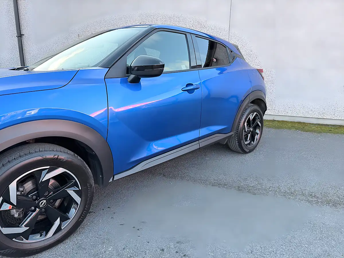 Used 2023 Nissan Juke N-Connecta Blue - Interior and Exterior details 4