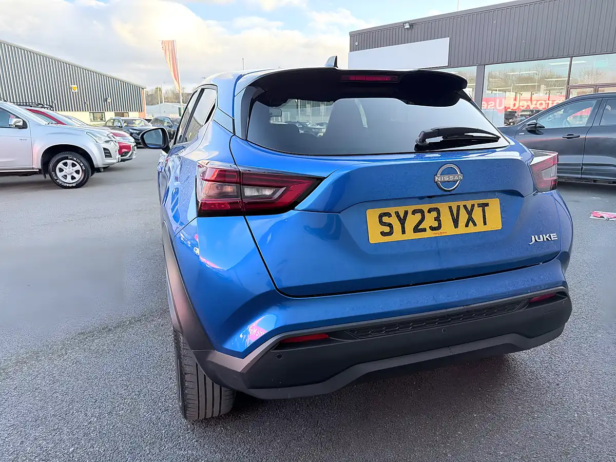 Used 2023 Nissan Juke N-Connecta Blue - Interior and Exterior details 7