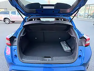 Used 2023 Nissan Juke N-Connecta Blue - Interior and Exterior details 9