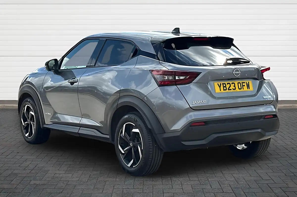 Used 2023 Nissan Juke N-Connecta Grey - Interior and Exterior details 5