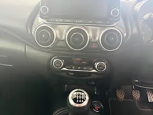 Used 2023 Nissan Juke N-Connecta Grey - Interior and Exterior details 19