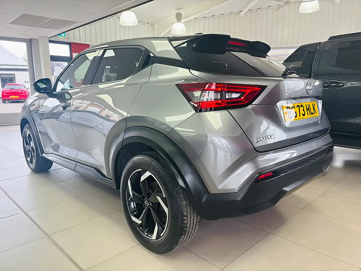 Used 2023 Nissan Juke N-Connecta Grey - Interior and Exterior details 2