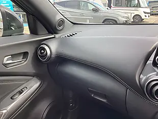 Used 2023 Nissan Juke N-Connecta Grey - Interior and Exterior details 11