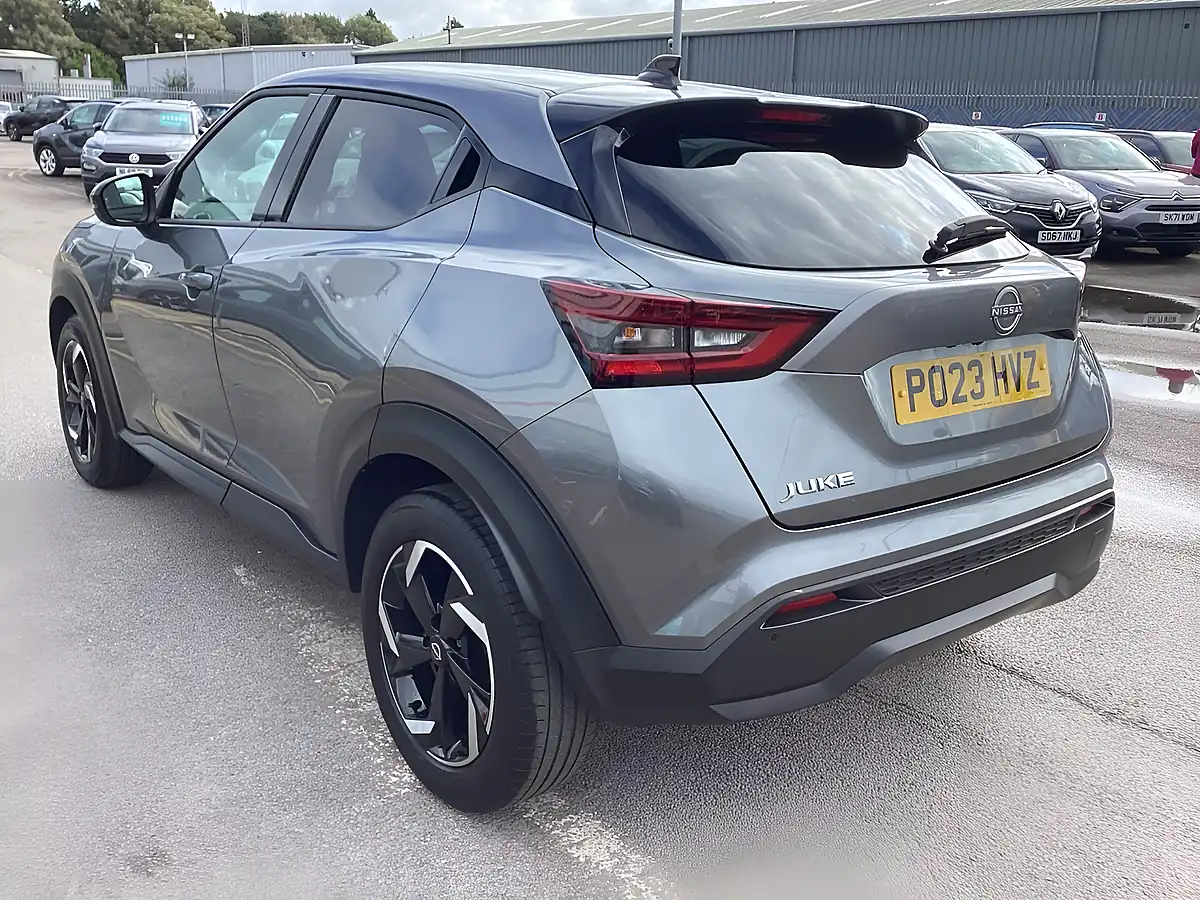 Used 2023 Nissan Juke N-Connecta Grey - Interior and Exterior details 2