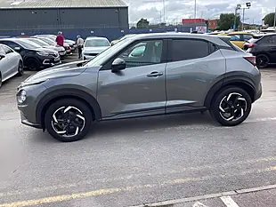Used 2023 Nissan Juke N-Connecta Grey - Interior and Exterior details 9