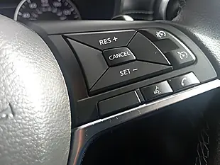 Used 2023 Nissan Juke N-Connecta Grey - Interior and Exterior details 16