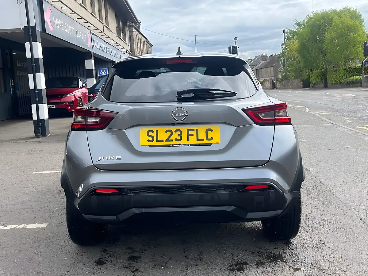Used 2023 Nissan Juke N-Connecta Grey - Interior and Exterior details 8