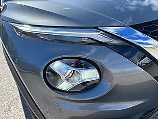 Used 2023 Nissan Juke N-Connecta Grey - Interior and Exterior details 16