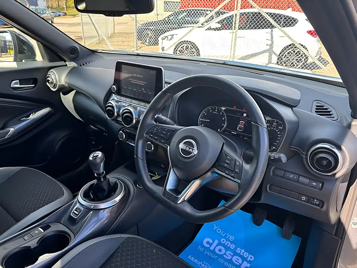 Used 2023 Nissan Juke N-Connecta Grey - Interior and Exterior details 2
