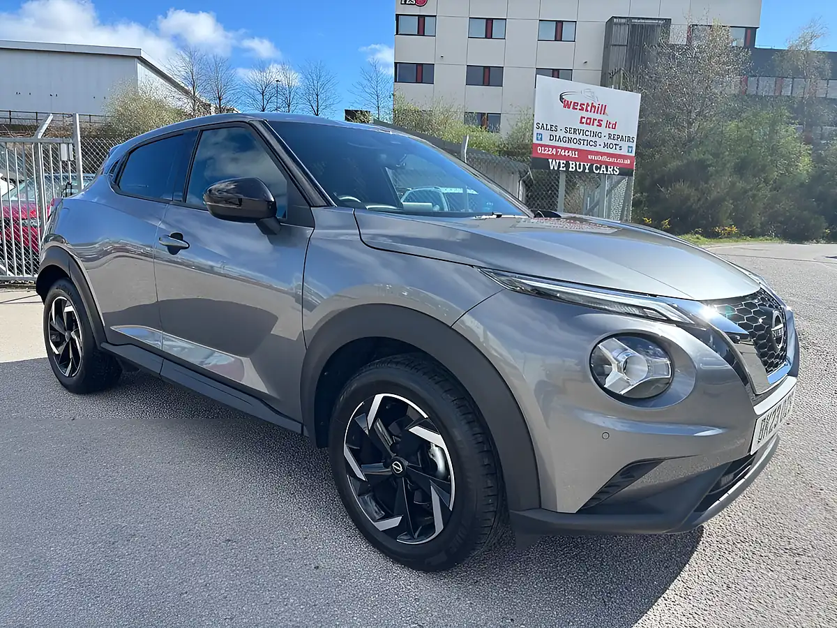 Used 2023 Nissan Juke N-Connecta Grey - Interior and Exterior details 5