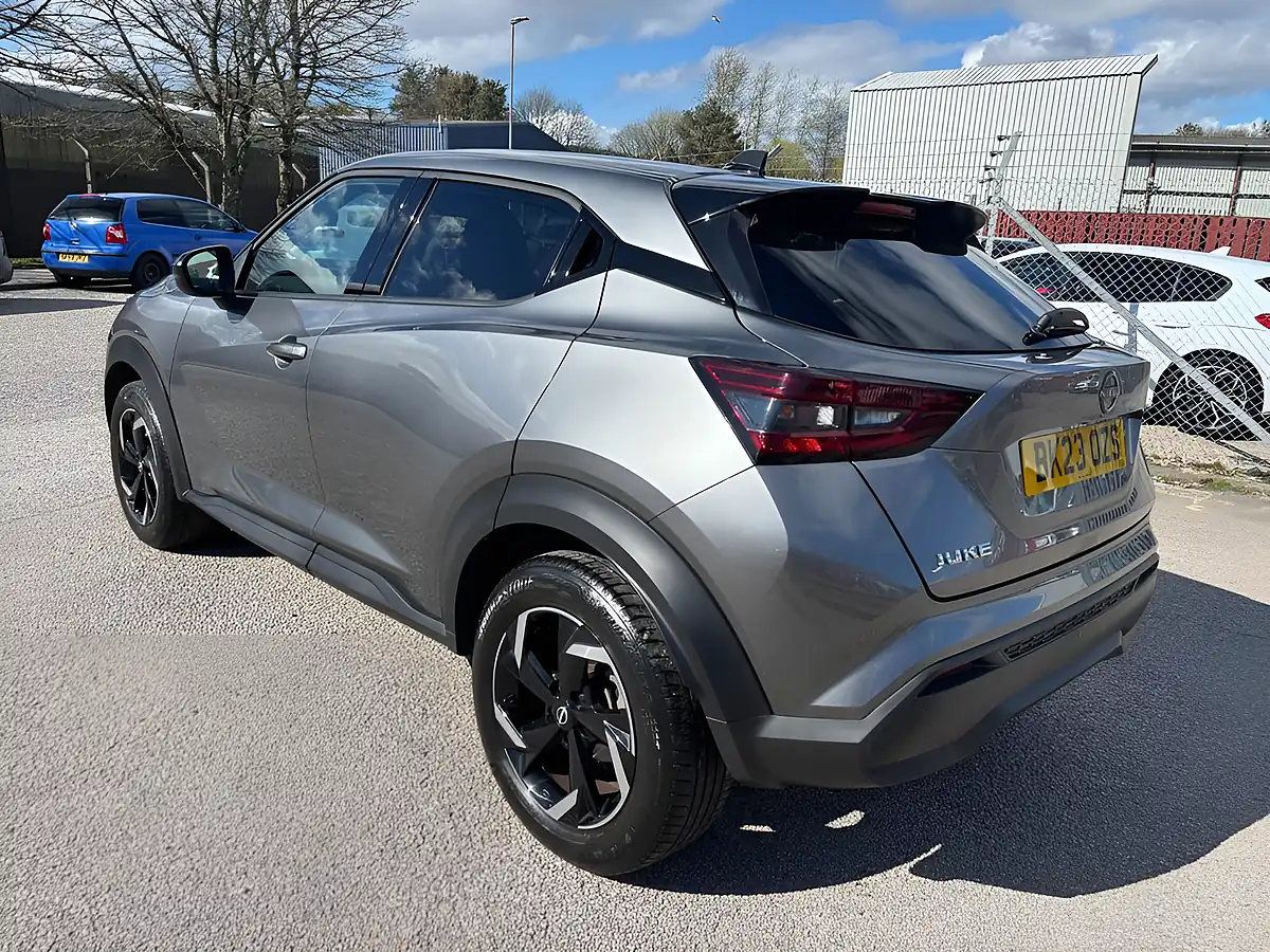 Used 2023 Nissan Juke N-Connecta Grey - Interior and Exterior details 7