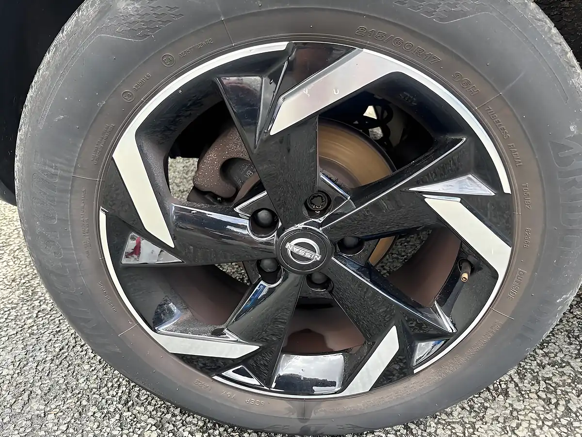 Used 2023 Nissan Juke N-Connecta Gun Metal Grey - Interior and Exterior details 13