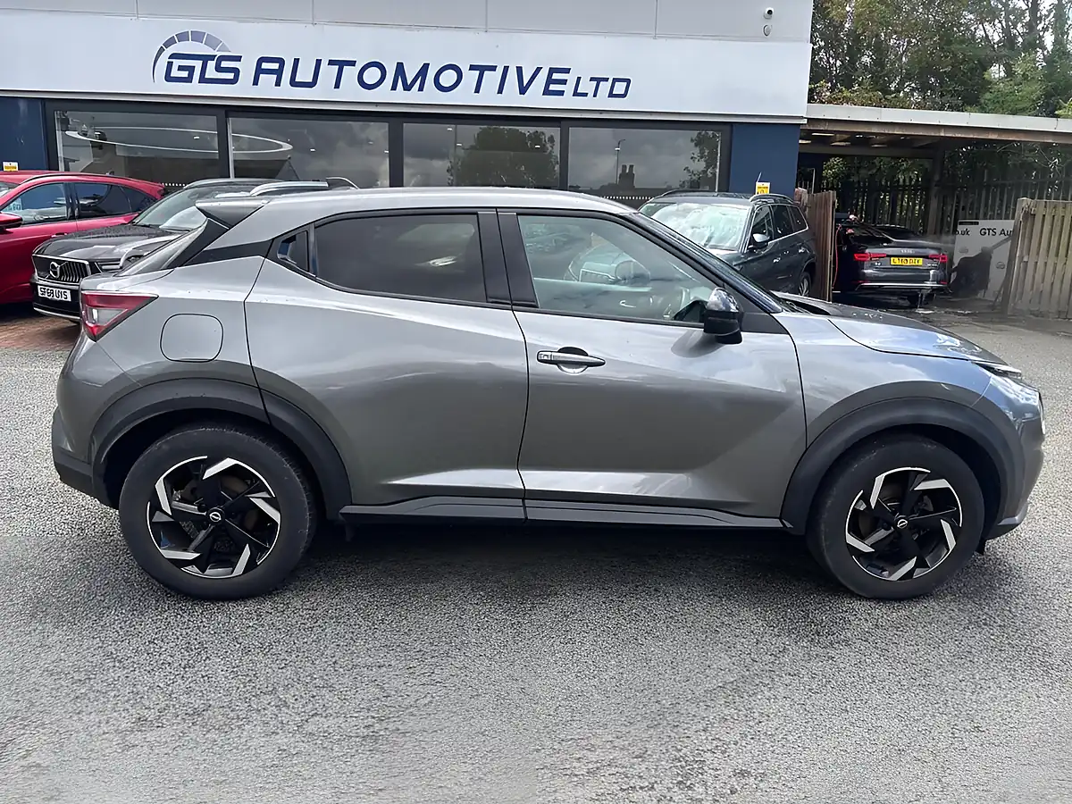 Used 2023 Nissan Juke N-Connecta Gun Metal Grey - Interior and Exterior details 5