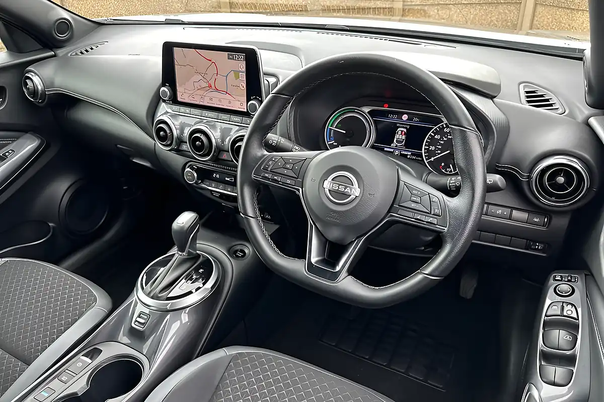 Used 2023 Nissan Juke N-Connecta Gun Metal - Interior and Exterior details 10
