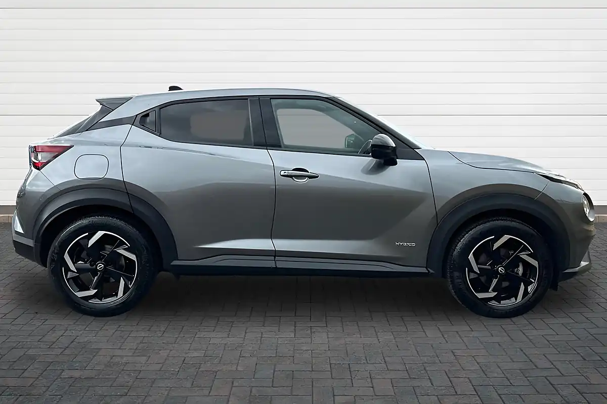 Used 2023 Nissan Juke N-Connecta Gun Metal - Interior and Exterior details 2