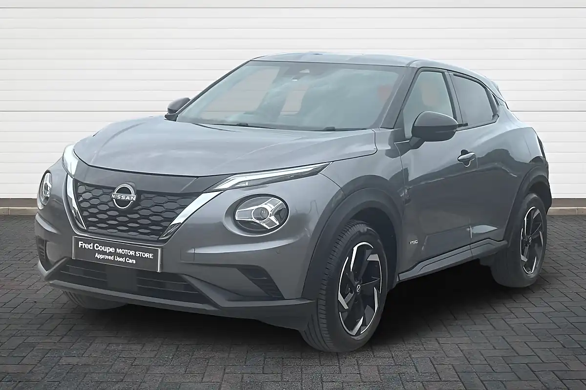 Used 2023 Nissan Juke N-Connecta Gun Metal - Interior and Exterior details 7