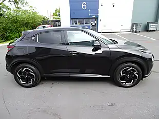Used 2023 Nissan Juke N-Connecta Pearl Black - Interior and Exterior details 17