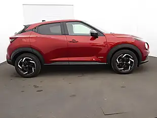 Used 2023 Nissan Juke N-Connecta Red - Interior and Exterior details 3