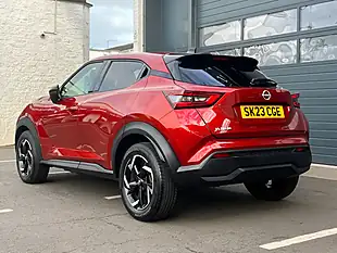Used 2023 Nissan Juke N-Connecta Red - Interior and Exterior details 11