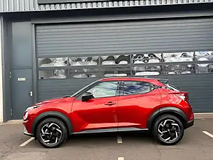 Used 2023 Nissan Juke N-Connecta Red - Interior and Exterior details 2
