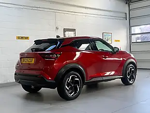 Used 2023 Nissan Juke N-Connecta Red - Interior and Exterior details 7