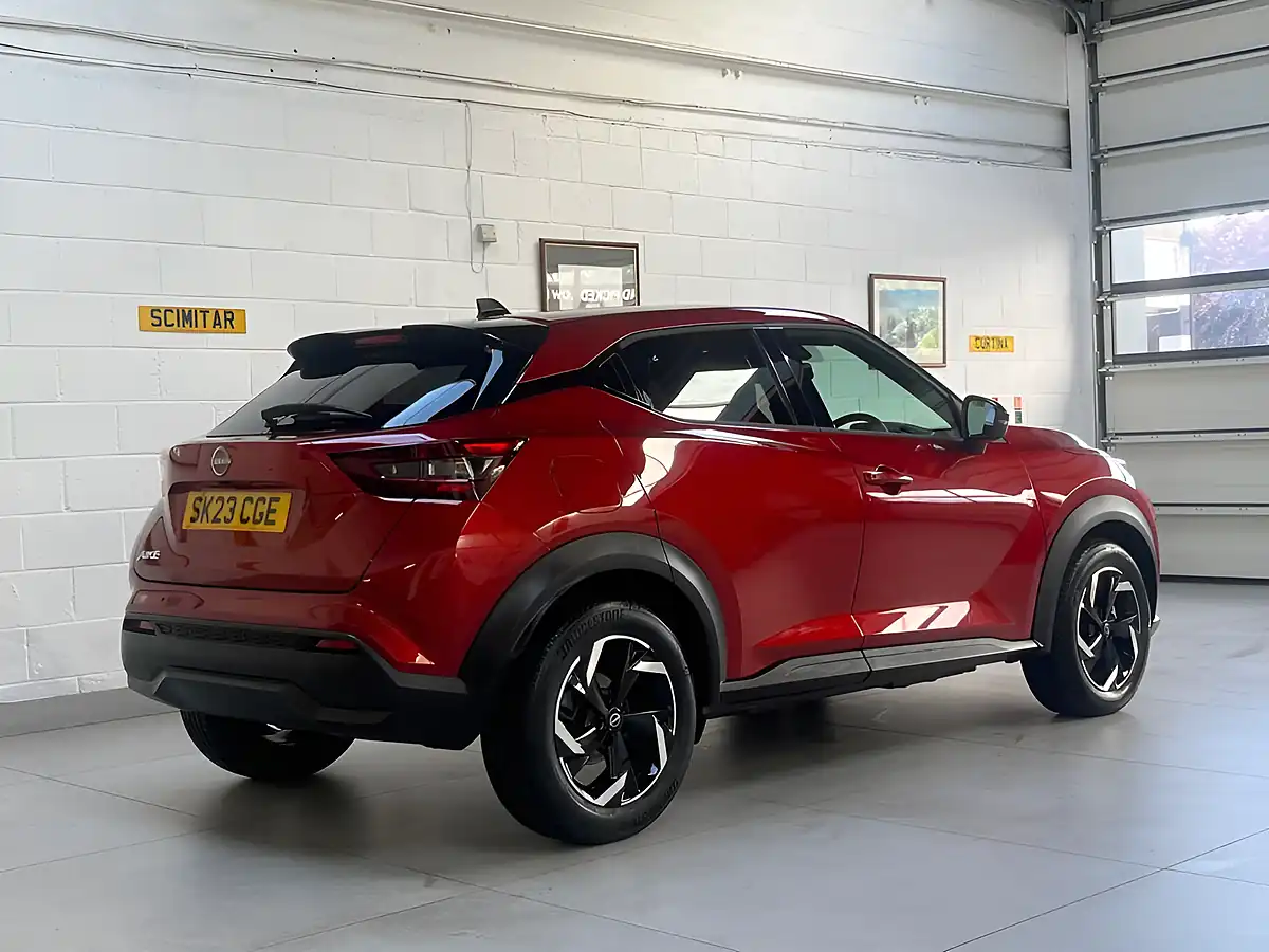Used 2023 Nissan Juke N-Connecta Red - Interior and Exterior details 7
