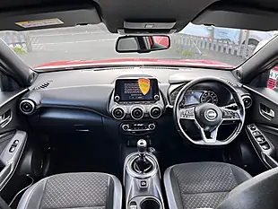 Used 2023 Nissan Juke N-Connecta Red - Interior and Exterior details 11