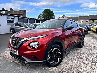 Used 2023 Nissan Juke N-Connecta Red - Interior and Exterior details 3
