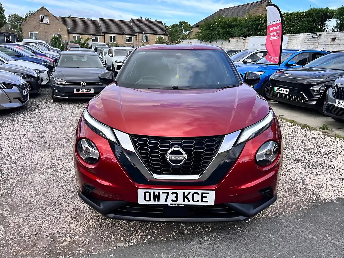 Used 2023 Nissan Juke N-Connecta Red - Interior and Exterior details 6